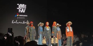 UMKM Binaan Pertamina Raih Predikat Best Eco Friendly di Panggung Jakarta Muslim Fashion Week 2024 PERTAMINA
