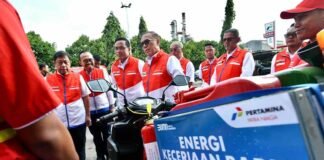 Menteri ESDM dan Dirut Pertamina Tinjau Terminal BBM dan LPG di Banten, Pastikan Pasokan Energi Jelang Natal dan Tahun Baru Aman PERTAMINA
