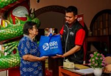 Semangat Berbagi di Tahun Baru Imlek 2025, BRI Peduli Salurkan Bantuan Sembako Bagi Warga di Tangerang dan Singkawang di Tangerang dan Singkawang