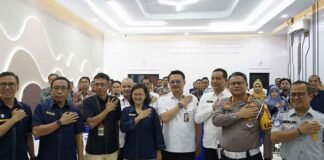 Tim Pembina Samsat Provinsi Kalsel dan DJKN Kalselteng Gelar Penandatanganan Komitmen Pembayaran Pajak Kendaraan Lelang jasa raharja kalsel