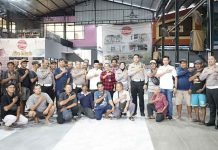 Jasa Raharja Hadiri “Polantas Menyapa” yang digelar oleh Ditlantas Polda Kalsel Bersama Stakeholders dan Sopir Angkutan Barang jasa raharja kalsel