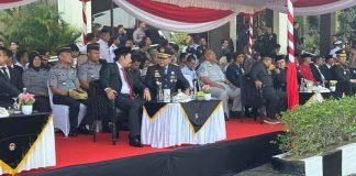 Kepala PT Jasa Raharja Kanwil Kepri Hadiri HUT Bhayangkara Ke-79 di Lapangan Polda Kepri jasa raharja kepri