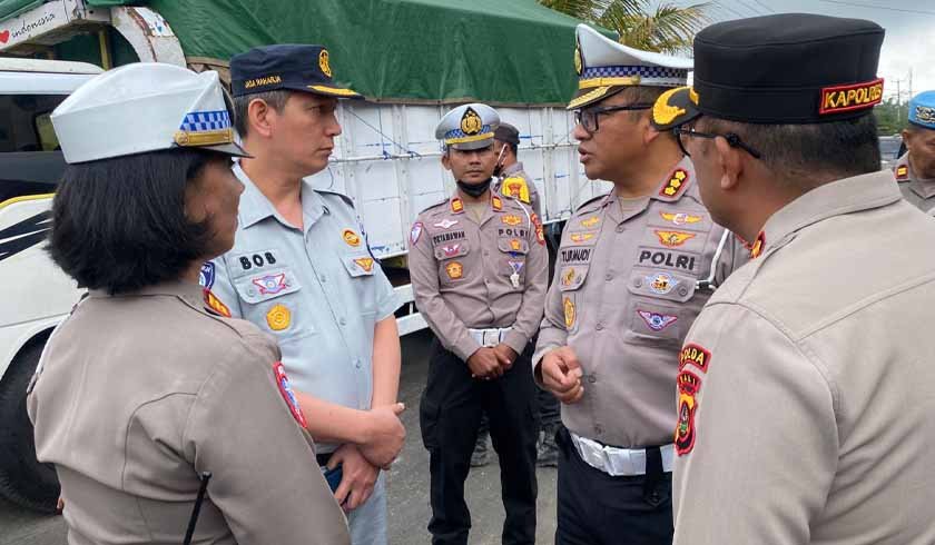 Lalu Lintas di Bangli Lalu Lintas di Bangli