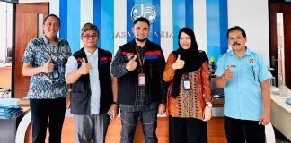 Jasa Raharja Indramayu dan Tim Samsat Haurgeulis Sosialisasi Keselamatan Lalu Lintas & Manfaat Pajak Kendaraan Lewat Podcast TikTok Pajak Kendaraan Lewat Podcast TikTok
