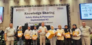 Kolaborasi Jasa Raharja Sumbar dan PNM Cabang Padang Dalam Pelatihan Safety Riding Kepada AO PNM Mekaar jasa raharja sumbar