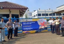 Jasa Raharja Berkolaborasi dengan Kepolisian dan Dinas Perhubungan Pasang Spanduk Himbauan Stop Over Dimension Over Loading Stop Over Dimension Over Loading