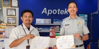 Tingkatkan Kepatuhan dan Kesadaran Wajib Pajak, Jasa Raharja Cabang Bima Jajaki Komitmen Bersama dengan Apotek Kimia Farma Bima dengan Apotek Kimia Farma Bima