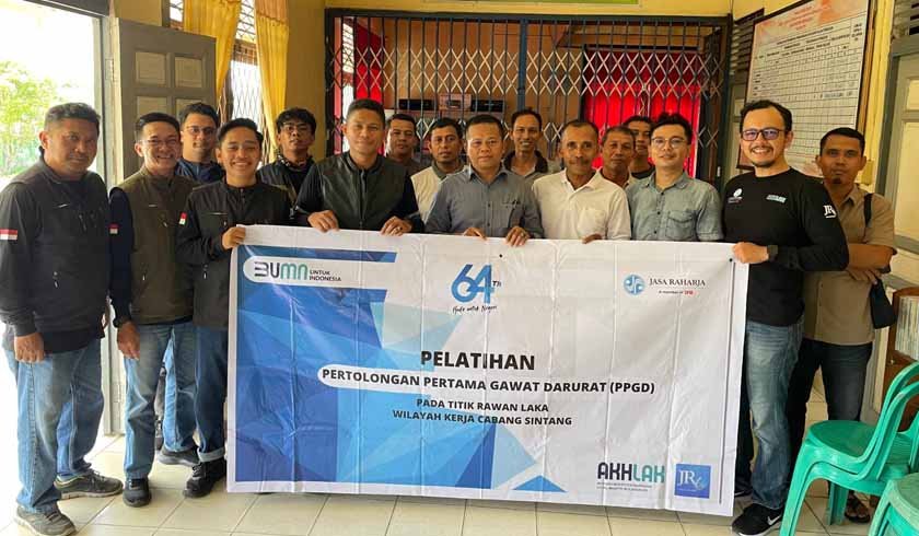 di Kantor Desa Sungai Ringin Sekadau