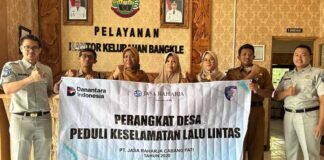 Jasa Raharja Pati Edukasi Keselamatan Lalu Lintas di Kelurahan Bangkle di Kelurahan Bangkle