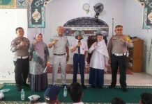 Jasa Raharja Sumbar dan Satlantas Polres Pesisir Selatan Gelar PPKLL di MTsN 1 Pesisir Selatan: Edukasi Keselamatan Lalu Lintas untuk Pelajar di MTsN 1 Pesisir Selatan