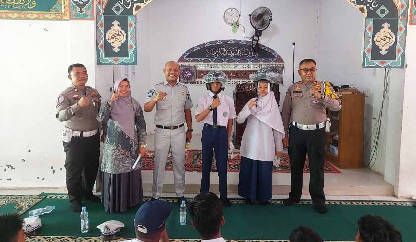 di MTsN 1 Pesisir Selatan di MTsN 1 Pesisir Selatan