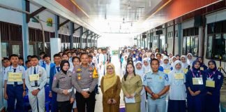 Jasa Raharja dan Ditlantas Polda Kaltim Gelar Safety Campaign di SMA Negeri 5 Balikpapan di SMA Negeri 5 Balikpapan