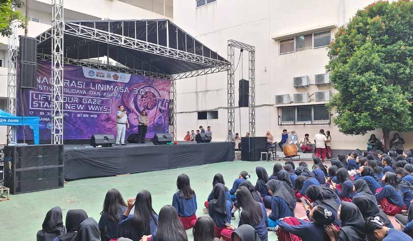 di SMK Letris Indonesia