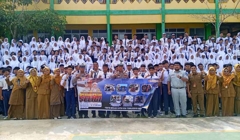 di SMK Negeri 1 Tanjungpinang