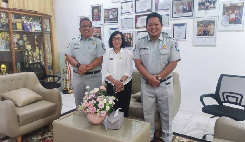 di SMP Negeri 6 Denpasar di SMP Negeri 6 Denpasar