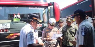 Jasa Raharja dan Polres Purbalingga Gelar Rampcheck di Terminal Bobotsari di Terminal Bobotsari