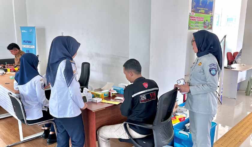 di Terminal Ciakar Sumedang