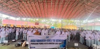 Jasa Raharja Gelar PPKL di SMKN 2 Kandangan, Tanamkan Pentingnya Keselamatan Lalu Lintas Sejak Dini jasa raharja kalsel
