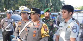 Jasa Raharja Kalsel Gelar Aksi Simpatik Bersama Polres Tanah Laut Menjelang Berakhirnya Operasi Patuh Intan 2025 jasa raharja kalsel