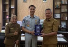 Kepala PT Jasa Raharja Sulawesi Tengah Bersama Kepala UPT Samsat Sigi Audiensi Dengan Bupati Sigi jasa raharja sulteng