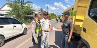 Edukasi Rawan Laka Lantas Jasa Raharja Dan Polres OKI Hunting Kendaraan ODOL Wilayah Tugumulyo OKI jasa raharja sumsel
