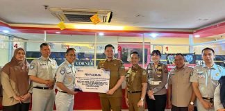 Wujud Apresiasi Kepada Wajib Pajak Taat, Jasa Raharja dan Sekretariat Bersama Tim Pembina Samsat Provinsi Sumatera Utara Bagikan Kartu Elektronik jasa raharja sumut