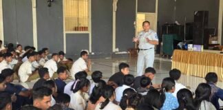 Jasa Raharja Ende Gencarkan Edukasi Keselamatan di SMAK Frateran Ndao: Helm Bukan Sekadar Gaya Helm Bukan Sekadar Gaya