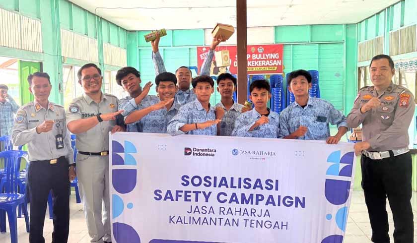 SMA Negeri 1 Kapuas Timur SMA Negeri 1 Kapuas Timur