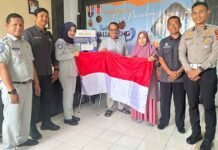 Sambut HUT RI, Jasa Raharja Hadirkan MUKL dan Pembagian Bendera Merah Putih di Sinjai Timur jasa raharja sulsel