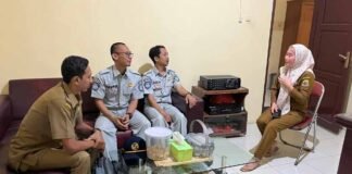 Kunjungi Kantor Dinas Lingkungan Hidup, Jasa Raharja Ingatkan Kendaraan Dinas Yang Telah Jatuh Tempo Yang Telah Jatuh Tempo