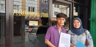 Jasa Raharja Tangerang Pastikan Masyarakat Taat Bayar Pajak Kendaraan Kunjungi PT Cakra Medika Utama jasa raharja banten