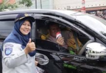 Jasa Raharja Kebumen Bersama Satlantas Gelar Sosialisasi Simpatik dan Edukatif di Jalan Soekarno Hatta di Jalan Soekarno Hatta
