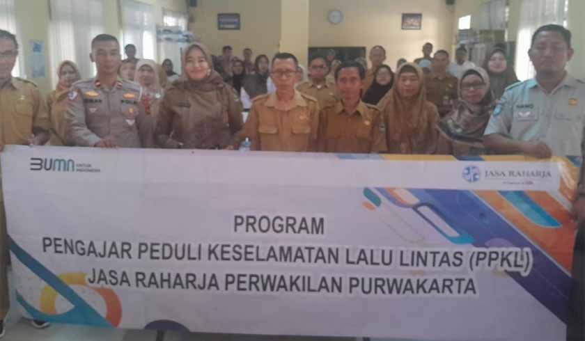 di Sekolah Wilayah Jatiluhur