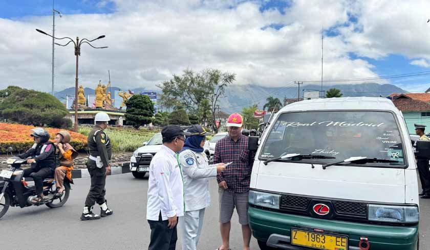 di Simpang Empat Gobing di Simpang Empat Gobing