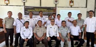 Sinergi Tingkatkan PAD, Pemkab Ketapang bersama Jasa Raharja Kanwil Kalbar Gelar Rapat Koordinasi Pemungutan Pajak Daerah dan Sosialisasi Samsat Kecamatan di Simpang Dua jasa raharja kalbar