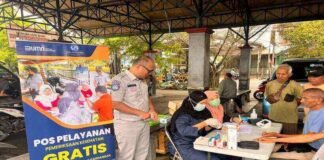 Wujud Kepedulian, Jasa Raharja Sediakan Layanan Pengobatan Gratis di Terminal Kandangan jasa raharja kalsel