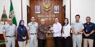 Audiensi Komisaris Dan Jasa Raharja Kanwil DIY Bersama Wali Kota Yogyakarta jasa raharja yogyakarta
