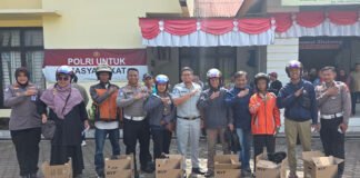Jasa Raharja Bukittinggi Gelar Doa dan Bagi Helm Gratis Bersama Tim Pembina Samsat Bukittinggi Peringati Hari Keselamatan Transportasi 2025 Hari Keselamatan Transportasi 2025