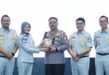 Jasa Raharja dan Korlantas Polri Perkuat Sinergisitas melalui Perjanjian Kerja Sama Perjanjian Kerja Sama