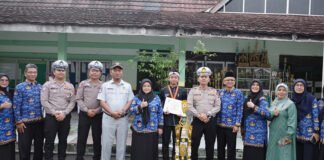 Jasa Raharja Purwakarta dan Satlantas Purwakarta Gelar Sosialisasi Keselamatan Lalu Lintas dan Kepatuhan Pajak Kendaraan Bermotor di SMPN 7 Purwakarta SMPN 7 Purwakarta
