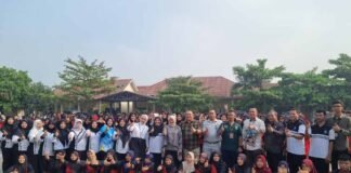 Jasa Raharja Bekasi Bersama Tim Pembina Samsat Cikarang Gelar Samsat Nganjang ka Sakola di SMA Negeri 1 Cikarang di SMA Negeri 1 Cikarang