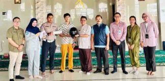 Jasa Raharja Cabang Indramayu Bersama Samsat Indramayu II Haurgeulis dan Polres Indramayu Gelar Safety Campaign di SMA Negeri 1 Haurgeulis jasa raharja jabar