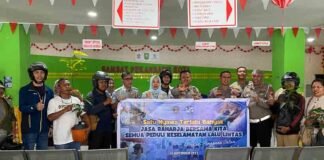 Hari Keselamatan Transportasi Tahun 2025 Jasa Raharja Bagikan Helm Gratis Untuk Pembayar Pajak Ranmor Di Kantor Samsat jasa raharja riau