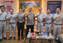 Kanwil Jasa Raharja Sulselbar dan Kapolda Sulbar Perkuat Komitmen Tingkatkan Pelayanan Masyarakat jasa raharja sulsel