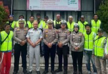 Jasa Raharja Sumatera Barat Sosialisasikan Keselamatan Berlalu Lintas kepada Komunitas Ojek di Painan jasa raharja sumbar