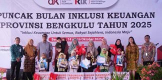 Kepala Kantor Wilayah Jasa Raharja Bengkulu Hadiri Penutupan Bulan Inklusi Keuangan dan Beri Apresiasi untuk Peserta Pemenang Lomba Beri Apresiasi untuk Peserta Pemenang Lomba