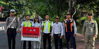 PT Jasa Raharja Kantor Wilayah Bali Ikut Serta Dalam Giat Razia Gabungan dan Sosialisasi Pemutihan Denda Pajak Kendaraan di Denpasar Denda Pajak Kendaraan di Denpasar