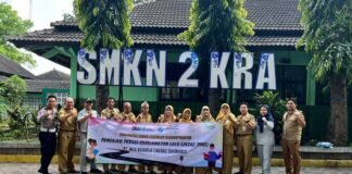 Tekan Angka Kecelakaan Lalu Lintas Jasa Raharja Cabang Sukoharjo Menggelar Program Pengajar Peduli Keselamatan Lalu Lintas Di SMK Negeri 2 Karanganyar Di SMK Negeri 2 Karanganyar
