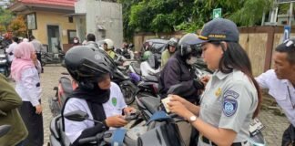 Sinergi Samsat Balikpapan dan Stakeholder Gelar Operasi Gabungan Dorong Tertib Pajak Kendaraan Dorong Tertib Pajak Kendaraan