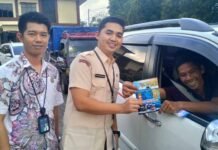 Tim Pembina Samsat Pelaihari Mengajak Masyarakat Tertib Pajak Melalui Sosialisai Insentif Pembebesan Tunggakan dan Gebyar Panutan PKB 2025 Insentif Pembebesan Tunggakan